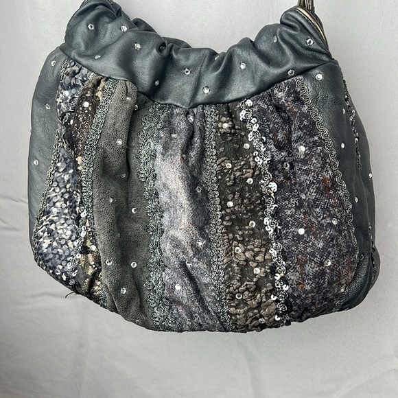 Rita Diana for Mylinka Gray and silver with crystals cinch leather purse bag - Picture 2 of 8